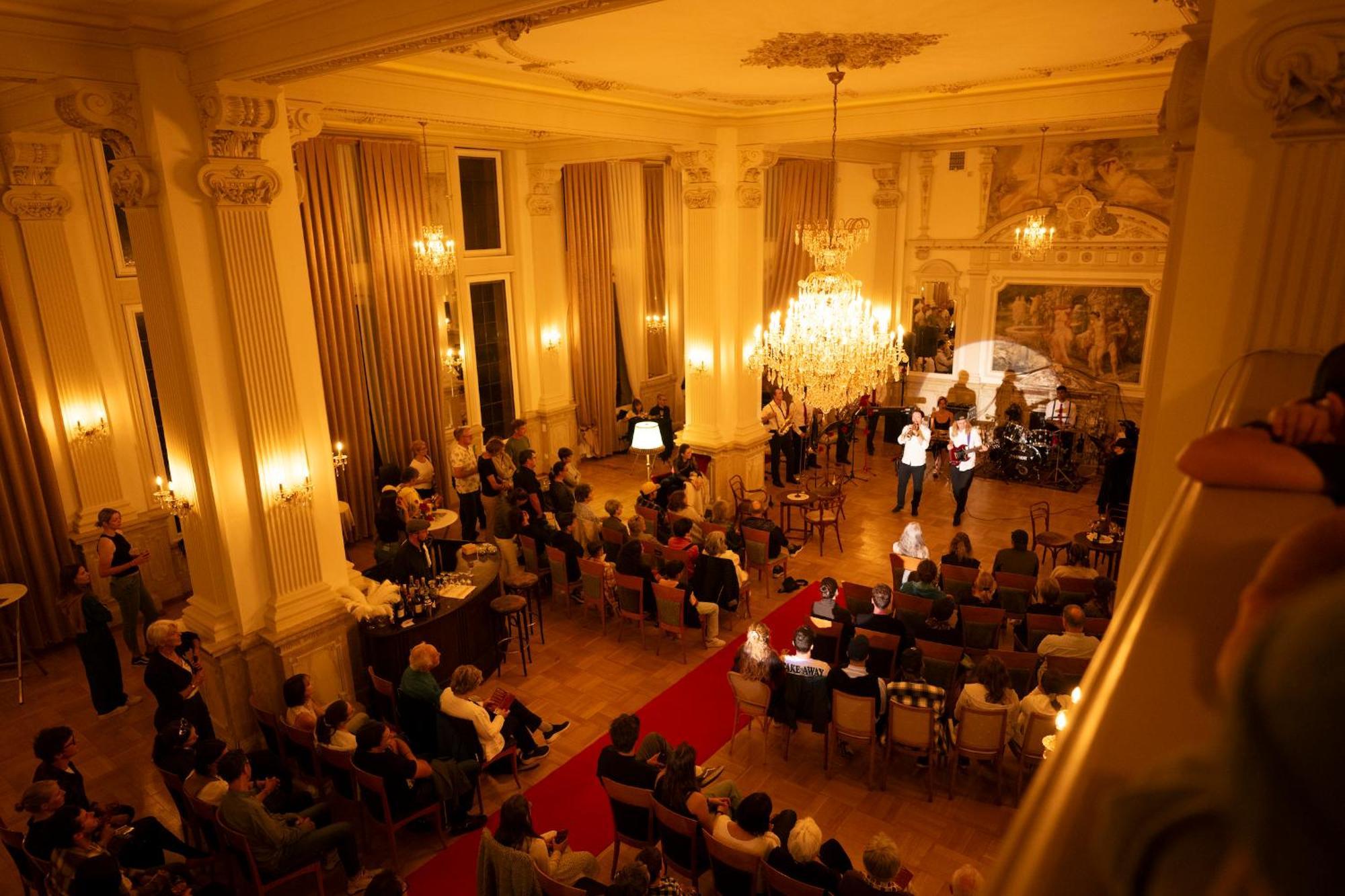 Scuol Palace - Culture, Nature & Health Екстериор снимка
