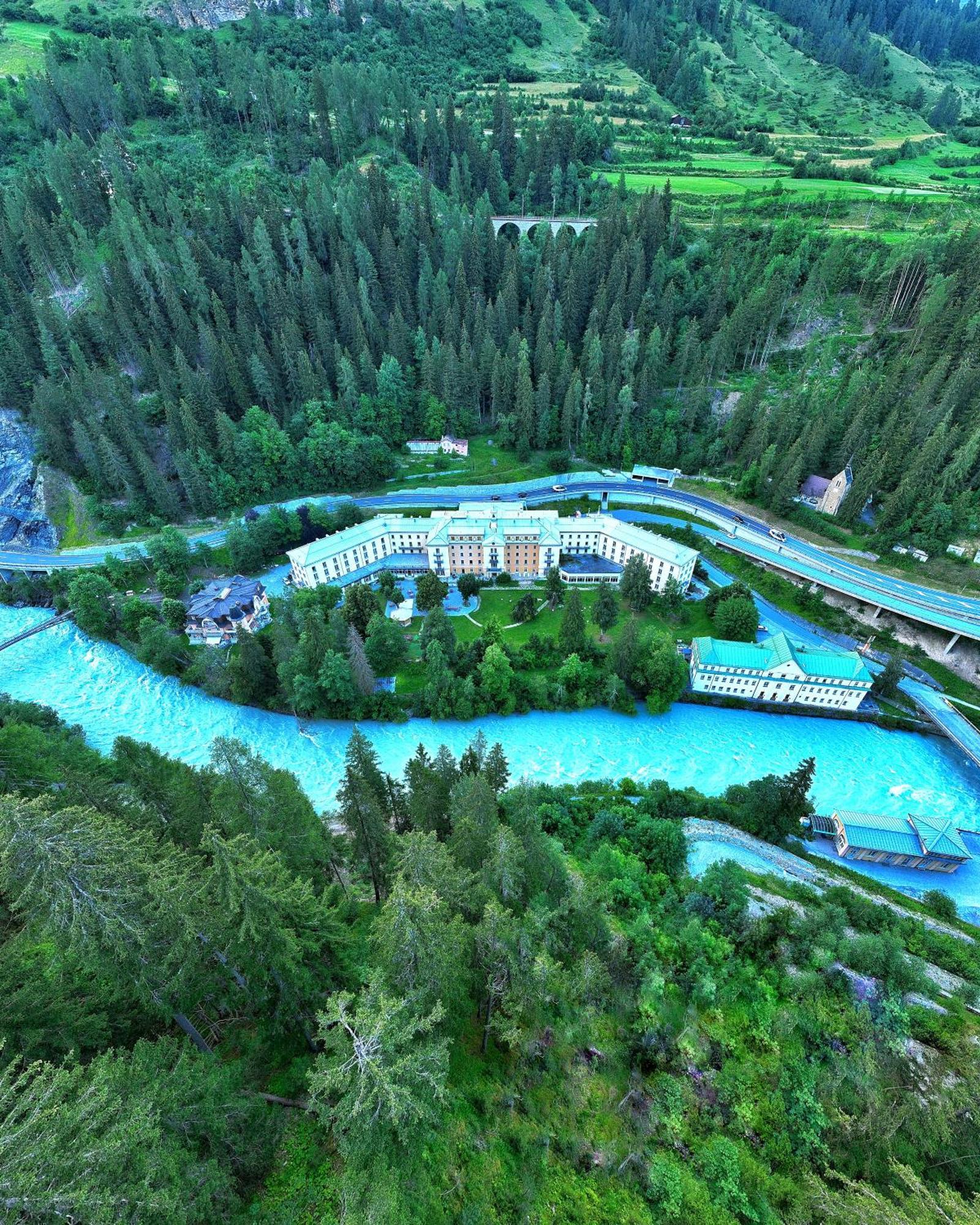 Scuol Palace - Culture, Nature & Health Екстериор снимка